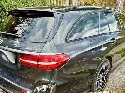 Mercedes E300