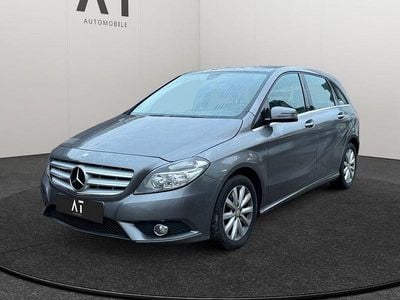 Gebraucht Mercedes B180 109 PS (80 kW) 2013 Grau Van / Kleinbus