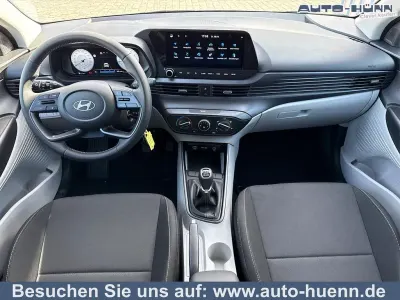 Neu Hyundai i20 GO! 79 PS (58 kW) 2025 Mangrovengrün Kleinwagen