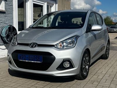 gebraucht Hyundai i10 Style *Lenkradhzng*Stzhng*Klimaauto*1. Hand*