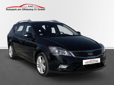 Gebraucht Kia Ceed Sportswagon 125 PS (91 kW) 2011 Black pearl Kombi