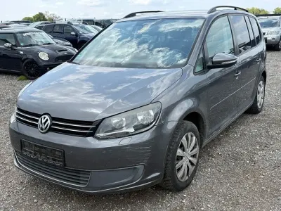 Gebraucht VW Touran Comfortline 105 PS (77 kW) 2010 Grau Van / Kleinbus