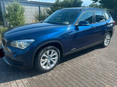 Gebraucht BMW X1 Sport Line 184 PS (135 kW) 2014 Blau SUV