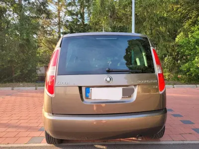 Gebraucht Skoda Roomster Plus Edition 86 PS (63 kW) 2013 Van / Kleinbus