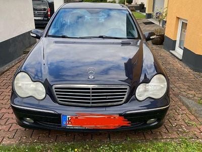 Mercedes C220