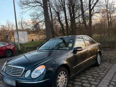 Usata Mercedes E280 190 CV (139 kW) 2006 Andere farben Berlina