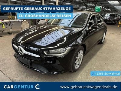 Schwarz Gebraucht 2023 Mercedes CLA180 Shooting Brake Kombi | 23.990 € (Superpreis)