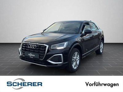Brillantschwarz Gebraucht 2025 Audi Q2 Advanced Plus SUV | 29.990 € (Fairer Preis)