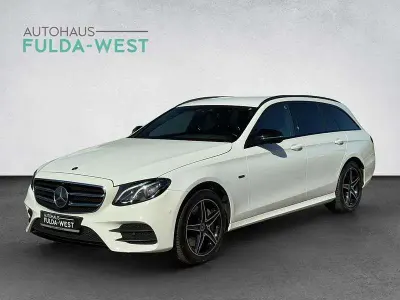 Gebraucht Mercedes E300 AMG 306 PS (225 kW) 2019 Polarweiss  unilack Kombi