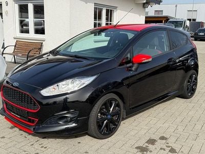 Gebraucht Ford Fiesta ST-Line 140 PS (102 kW) 2015 Schwarz Kleinwagen
