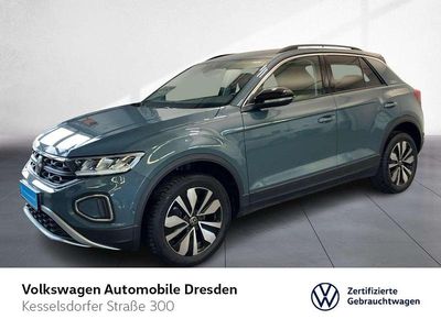 Second-hand VW T-Roc Life 150 CP (110 kW) 2024 Albastru SUV