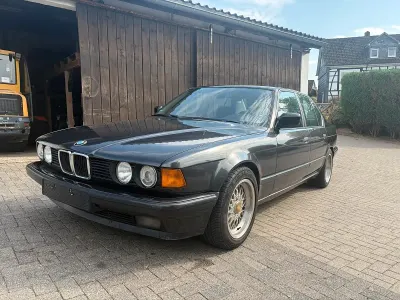 Gebraucht BMW 730 Basis 188 PS (138 kW) 1990 Grau Limousine