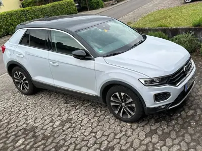 Gebraucht VW T-Roc 150 PS (110 kW) 2019 Weiß SUV
