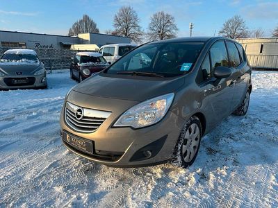 Braun Gebraucht 2012 Opel Meriva Van / Kleinbus | 5.500 € (Fairer Preis)