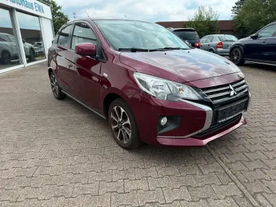 Gebraucht Mitsubishi Space Star Select+ 71 PS (52 kW) 2023 Rot Kleinwagen