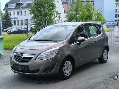 Gebraucht Opel Meriva Edition 120 PS (88 kW) 2012 Braun Van / Kleinbus
