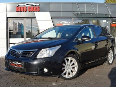 gebraucht Toyota Avensis Kombi Executive*Navi*Memory*Xenon*Pano