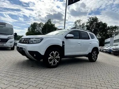 Gebraucht Dacia Duster Prestige 150 PS (110 kW) 2022 Gletscherweiß SUV