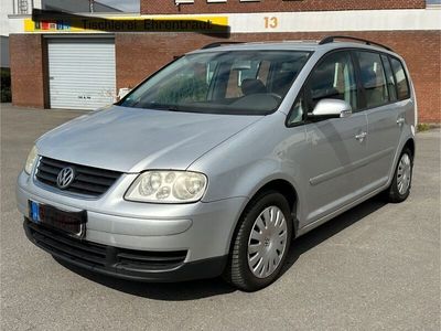 Gebraucht VW Touran Trendline 136 PS (100 kW) 2004 Silber Van / Kleinbus