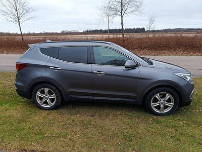 Gebraucht Hyundai Santa Fe Premium 200 PS (147 kW) 2016 Silber SUV