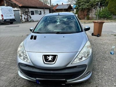 Usata Peugeot 206+ 60 CV (44 kW) 2010 Argento Utilitaria