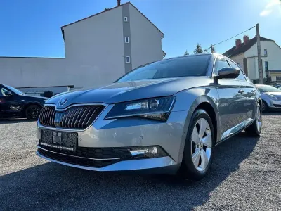Gebraucht Skoda Superb Style 190 PS (139 kW) 2015 Grau Limousine
