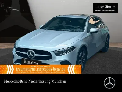 Gebraucht Mercedes A180 Advanced 116 PS (85 kW) 2024 Silber Limousine