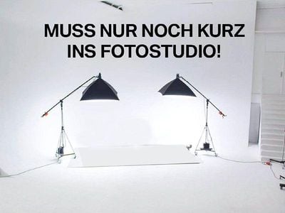 Second-hand BMW iX1 Luxury Line 150 kW (204 CP) 2025 Alb SUV