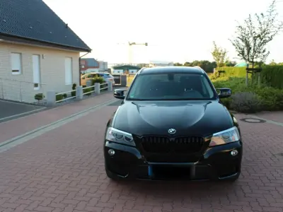 Gebraucht BMW X3 Sport Line 184 PS (135 kW) 2012 Schwarz SUV