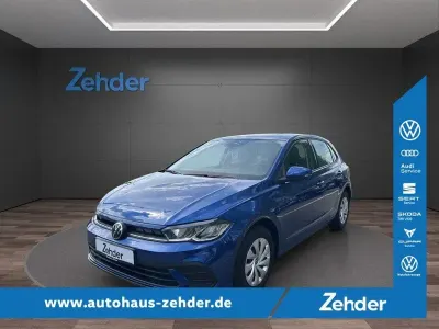Usata VW Polo Life 95 CV (69 kW) 2022 Blu Utilitaria