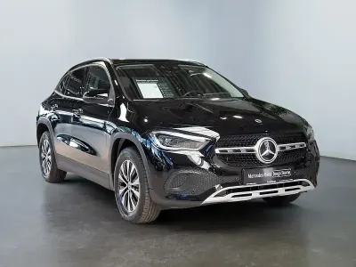 Gebraucht Mercedes GLA250 218 PS (160 kW) 2023 Schwarz SUV