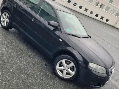 Gebraucht Audi A3 105 PS (77 kW) 2006 Schwarz Kleinwagen