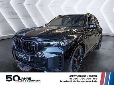Neu BMW X5 M M Sport 530 PS (389 kW) 2025 Black sapphire SUV