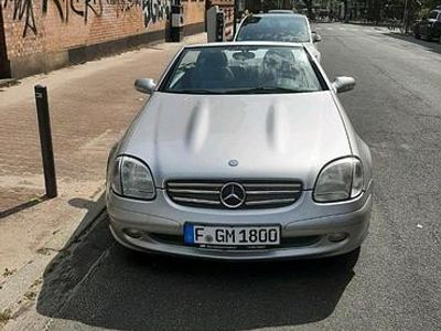 Gebraucht Mercedes SLK230 197 PS (144 kW) 2000 Silber Cabrio