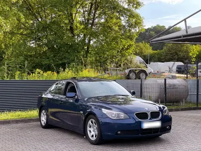 Gebraucht BMW 520 170 PS (125 kW) 2006 Blau Limousine