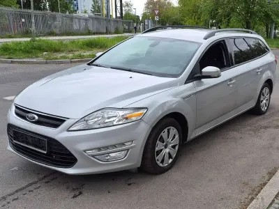 Gebraucht Ford Mondeo Business Edition 120 PS (88 kW) 2011 Silber Kombi