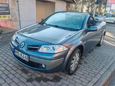 Gebraucht Renault Mégane Cabriolet Exception 111 PS (81 kW) 2009 Grau Cabrio