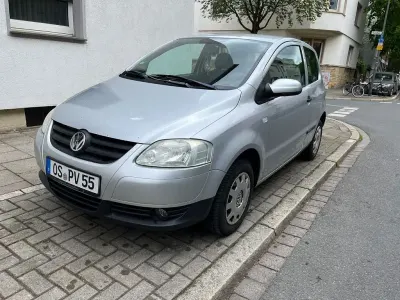 Gebraucht VW Fox 60 PS (44 kW) 2005 Silber Kleinwagen