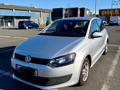 Gebraucht VW Polo 60 PS (44 kW) 2011 Silber Kleinwagen