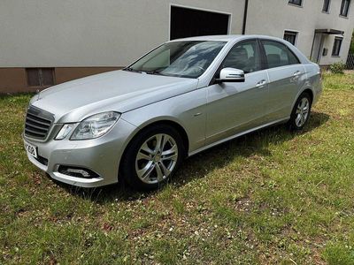 Mercedes E220