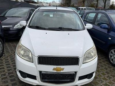 Gebraucht Chevrolet Aveo 84 PS (61 kW) 2009 Weiß Kleinwagen