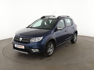 Gebraucht Dacia Sandero Prestige 90 PS (66 kW) 2017 Blau Kleinwagen
