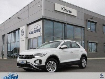 Second-hand VW T-Roc Life 150 CP (110 kW) 2022 Alb SUV