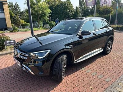 Mercedes GLC300e