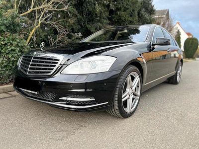 Obsidianschwarz metalliclack Gebraucht 2010 Mercedes S450 Limousine | 10.500 €