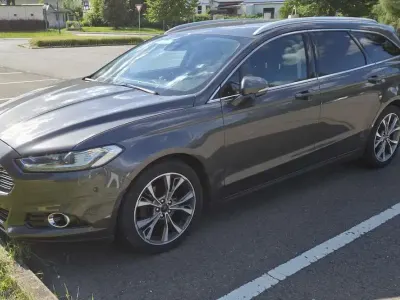 Gebraucht Ford Mondeo 150 PS (110 kW) 2016 Grau Kombi