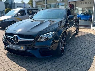 Mercedes E63 AMG