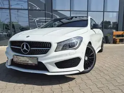 Gebraucht Mercedes CLA200 AMG line 156 PS (114 kW) 2016 Weiß Coupé