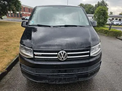 Gebraucht VW Multivan Comfortline 204 PS (150 kW) 2015 Deep black perleffekt Van / Kleinbus