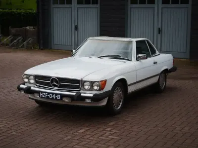 Używany Mercedes 560 232 KM (170 kW) 1986 Biały Kabriolet